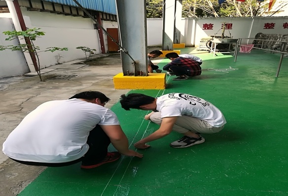 頂崗實習(xí)-油漆標(biāo)志畫模